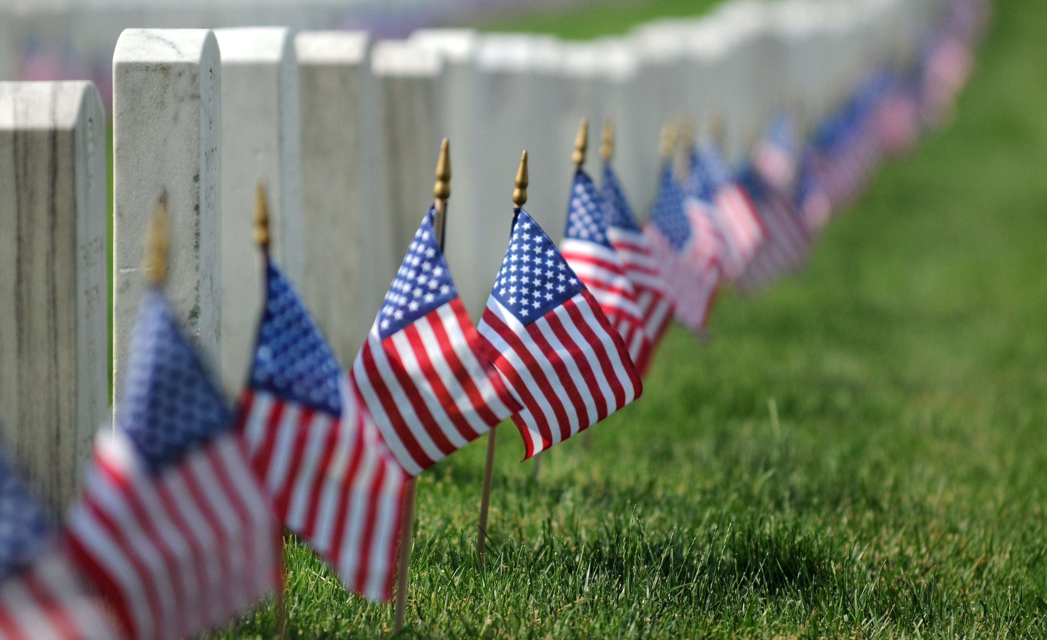 Washington DC & Arlington Cemetery Private Tour | Georgetown Lunch Stop