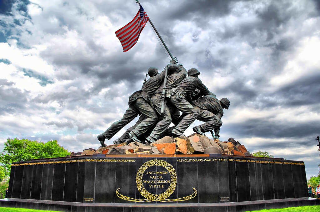Washington DC & Arlington Cemetery Private Tour | Georgetown Lunch Stop
